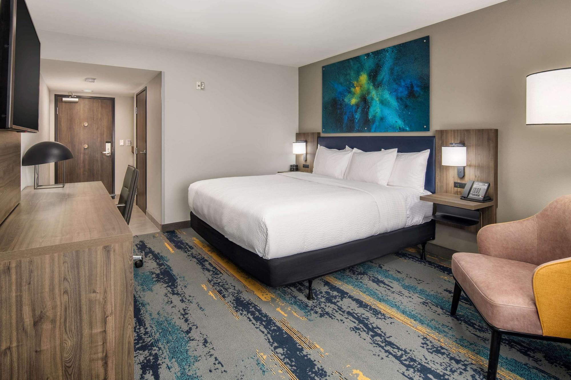 La Quinta Inn & Suites By Wyndham Spokane Downtown Exteriör bild