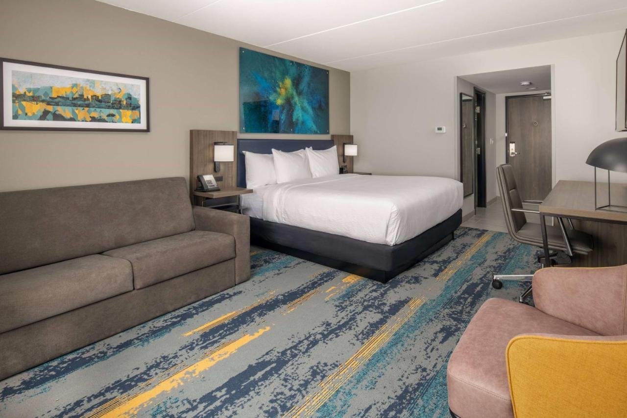 La Quinta Inn & Suites By Wyndham Spokane Downtown Exteriör bild